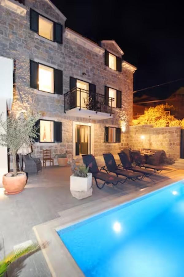 Villa Filipetti With Heated Pool Makarska Eksteriør billede
