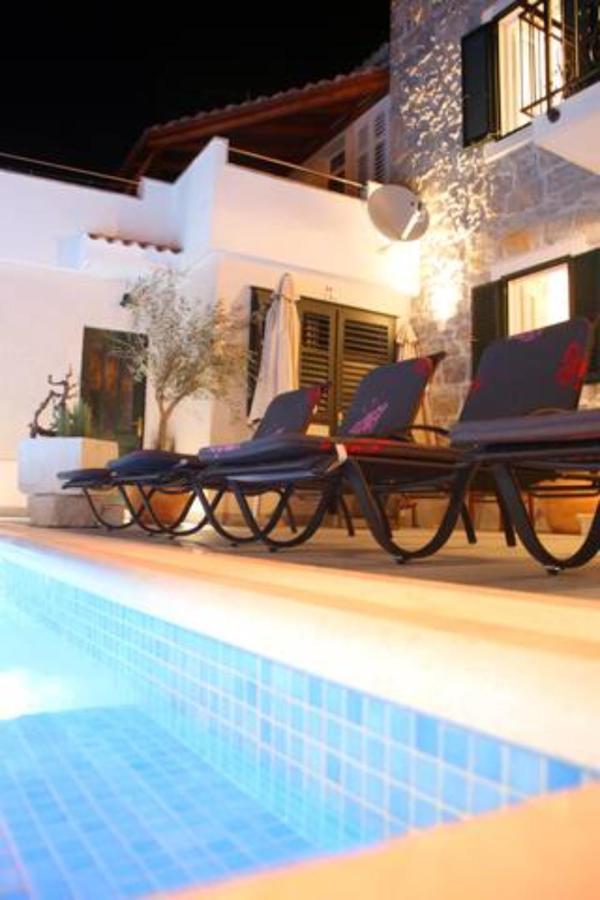 Villa Filipetti With Heated Pool Makarska Eksteriør billede